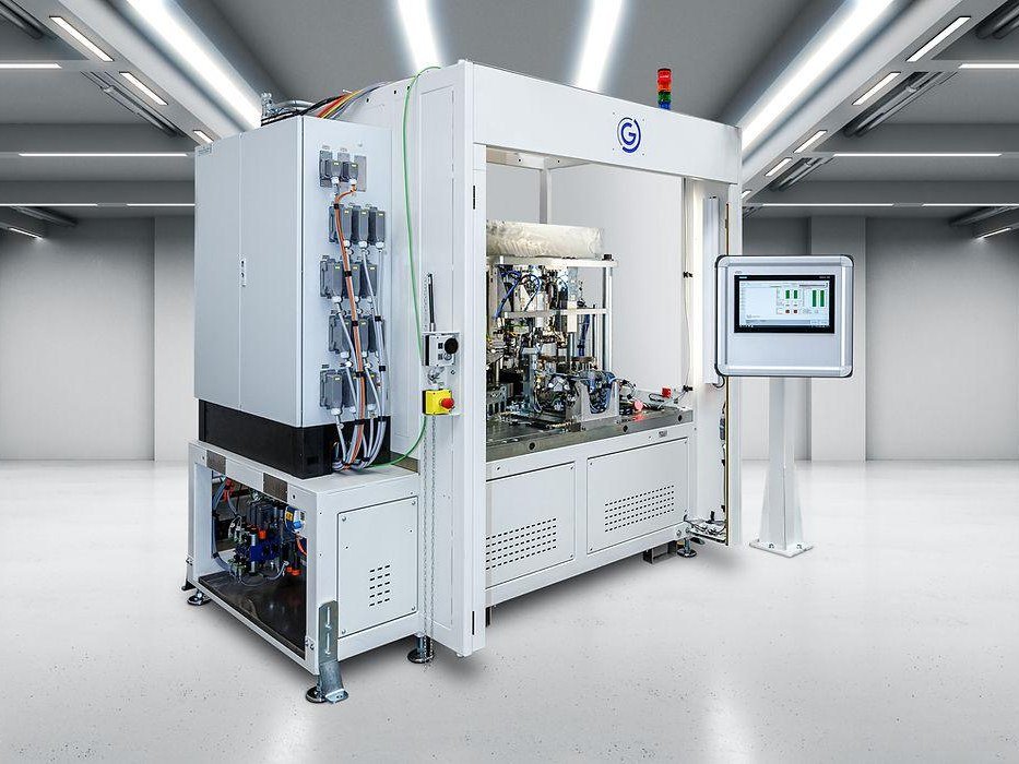 Macchina automatica speciale con cabina di lavoro e pannello di controllo touch screen